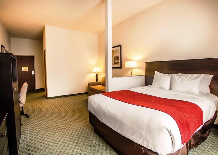 Comfort Near Libertyville North 4*