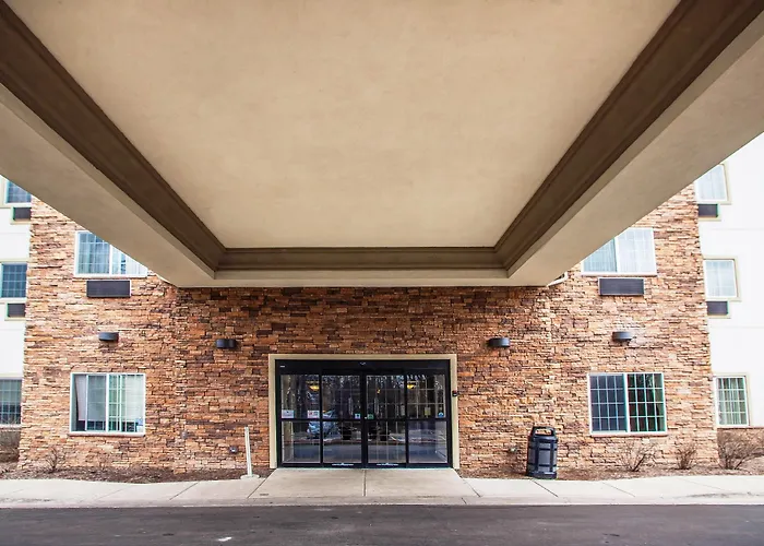 Hotel Comfort Near Libertyville North Grayslake