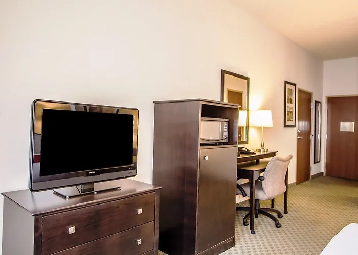 Comfort Near Libertyville North Hotel