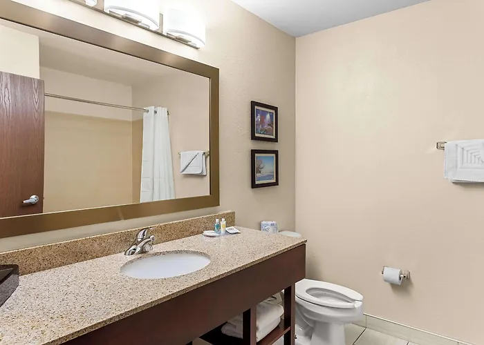 Comfort Near Libertyville North Hotel