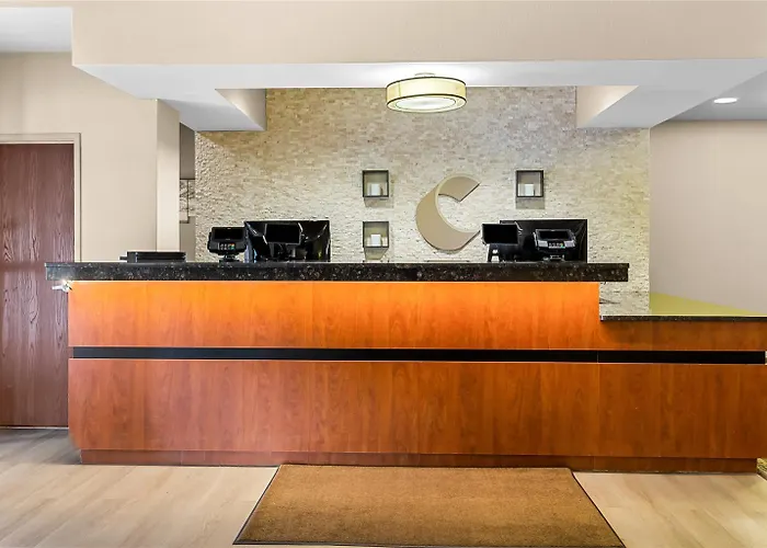 Comfort Near Libertyville North 4*