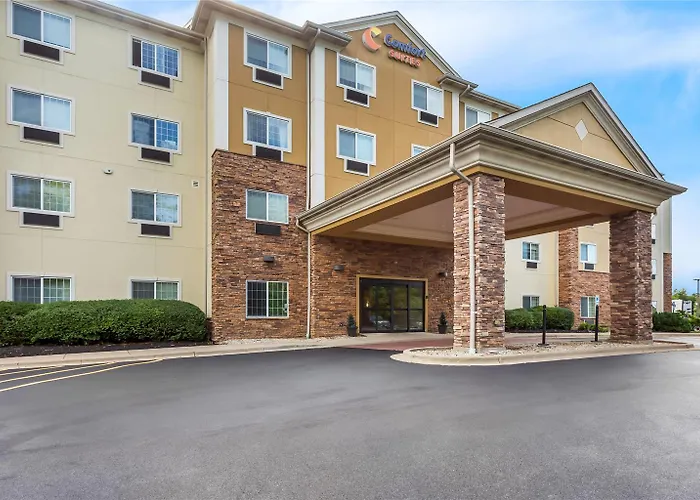 Hotel Comfort Near Libertyville North